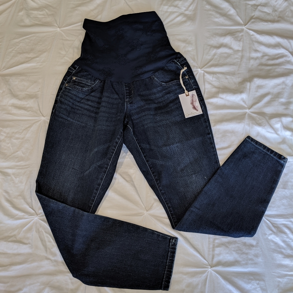 Maternity pants size medium